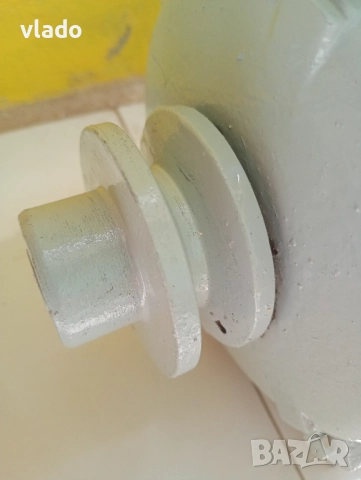 Ел. двигател асинхронен Елпром Троян , снимка 4 - Електродвигатели - 49873531