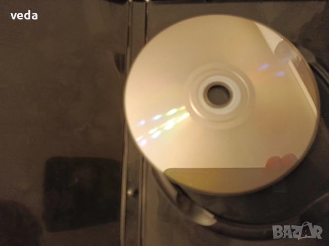 НИКОЛИНА ЧАКЪРДЪКОВА Пуста младост - оригинално DVD, снимка 4 - DVD дискове - 53249075