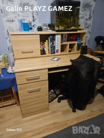 Бюро , снимка 2 - Бюра - 53470702
