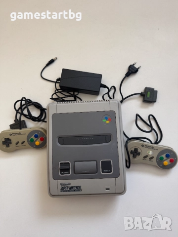 Super Nintendo Entertainment System (SNES)