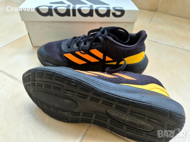 ADIDAS PERFORMANCE Обувки Runfalcon 3.0. 36.2/3, снимка 2 - Детски маратонки - 50757740