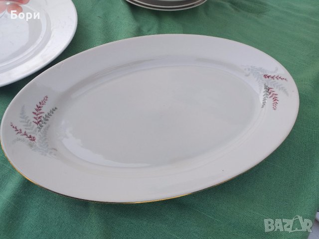 Български порцелан тип Балкантурист, снимка 4 - Чинии - 32391447