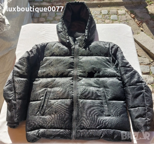 Използвано в много добро състояние зимно пухено яке Guess L, снимка 2 - Якета - 52828933