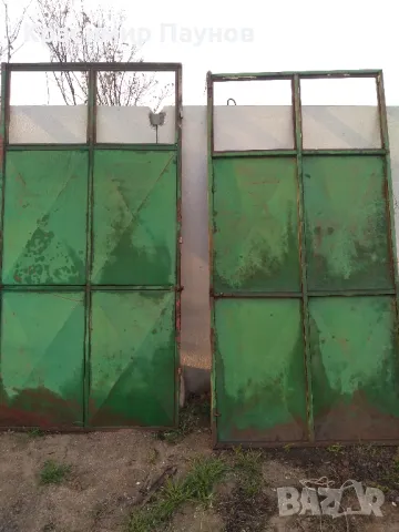  Големи желязни врати 2 броя .
