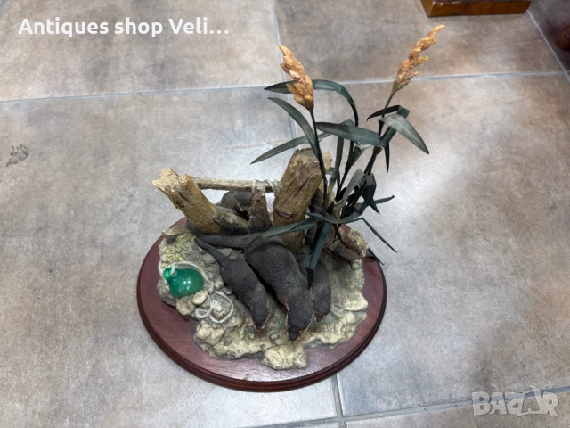 Детайлна колекционерска фигура Видри №7685, снимка 3 - Антикварни и старинни предмети - 52653028