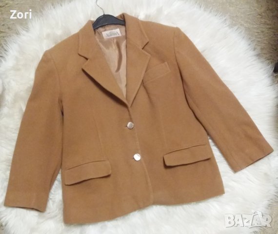 Плътно сако в цвят камел