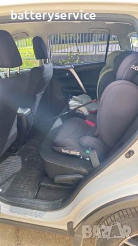 TOYOTA RAV4 2. 0 Diesel 143hp Ръчни скорости, снимка 8 - Автомобили и джипове - 52470007