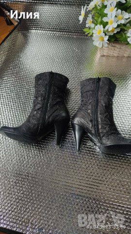 Дамски ботуши 2 чифта , снимка 4 - Дамски ботуши - 40265396