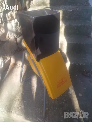 Дробилка за клони, листа, храсти. Смила клоните на талаж. Марка: Al-KO Мощност: 1400W / 2800 об.мин , снимка 13 - Градинска техника - 48088368