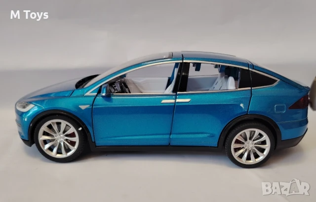 Метален модел Tesla Model X – 1:24 мащаб със звук и светлина! 🚗💡🔊, снимка 2 - Коли, камиони, мотори, писти - 50921578