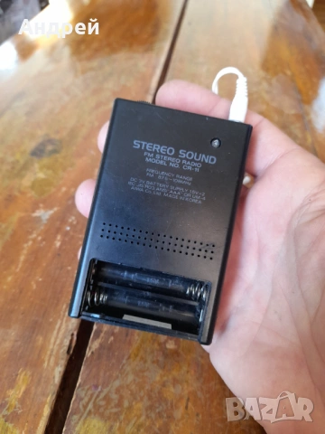 Старо радио,радиоприемник Aiwa CR-11, снимка 5 - Антикварни и старинни предмети - 53445654