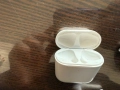 слушалки Apple AirPods 2nd gen (EMC 3185) with Protective Case цена 30 лв 2 бр използвани слушалки, , снимка 6