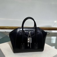 Чанта Dior, Fendi, Ysl, Givenchy, снимка 6 - Чанти - 39534400