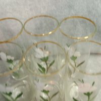 Ретро водни чаши, златен кант, ръчно рисувани цветя, снимка 7 - Чаши - 43669181