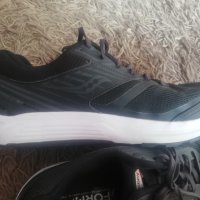  Оригинален Saucony номер 46 , снимка 8 - Маратонки - 43966065