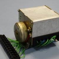 програматор електромеханичен РВП-1 220V, снимка 2 - Резервни части за машини - 37826481