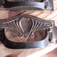 Стари метални дръжки за шкафчета , снимка 3 - Антикварни и старинни предмети - 38005563