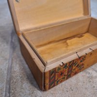 Стара дървена инкрустирана кутия, 1926, снимка 7 - Антикварни и старинни предмети - 43922838