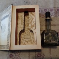 Оригинална руска кутия с бутилка , снимка 1 - Колекции - 43895556