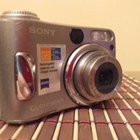 SONY DCC-S80 ФОТОАПАРАТ, снимка 6 - Фотоапарати - 27322934