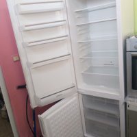 Хладилник с фризер  SIEMENS, снимка 2 - Хладилници - 38355899