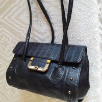 Елегантна дамска чанта, снимка 1 - Чанти - 33135681