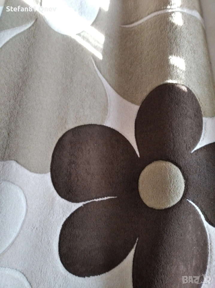 Килим 2 на 3 метра , снимка 1