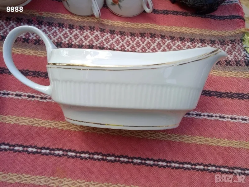 Сосиера български порцелан , снимка 1