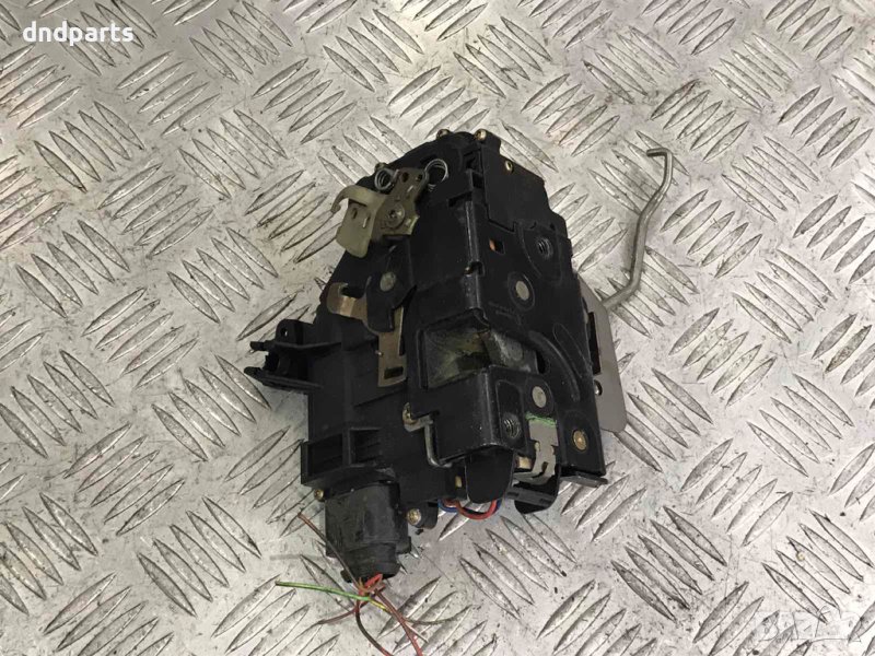 Предна дясна брава Audi A4,2002г., снимка 1