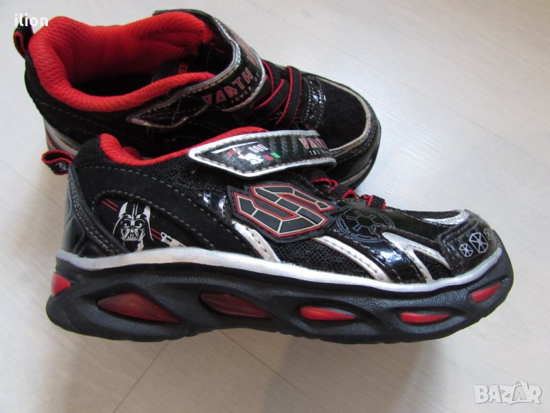 Невероятни маратонки skechers-star wars, снимка 1