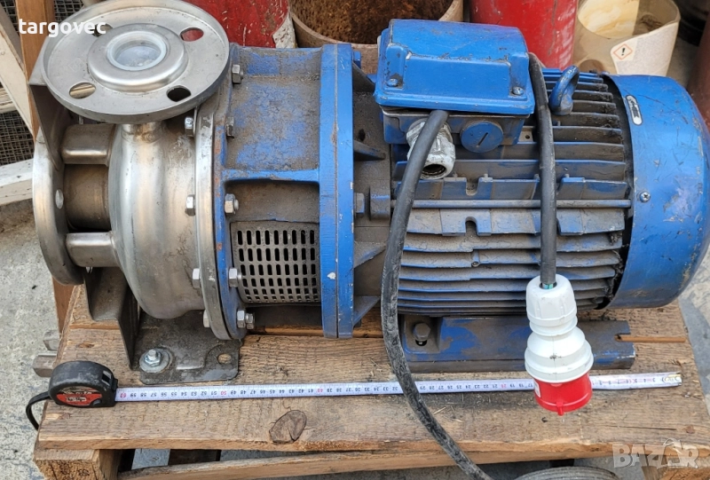 трифазна водна помпа, снимка 1
