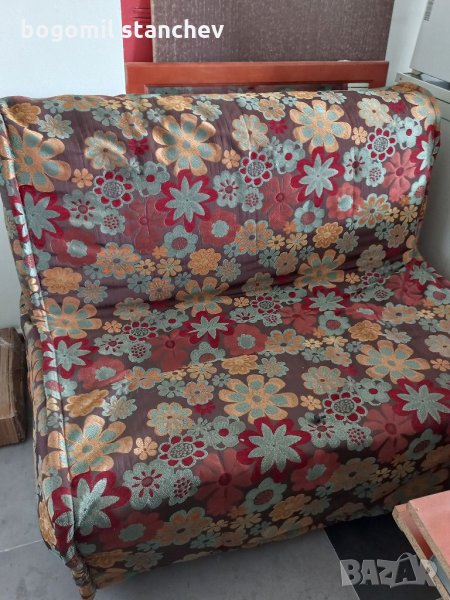 Диван Италия тръбен олекотен става на легло 145/200 см.  , снимка 1