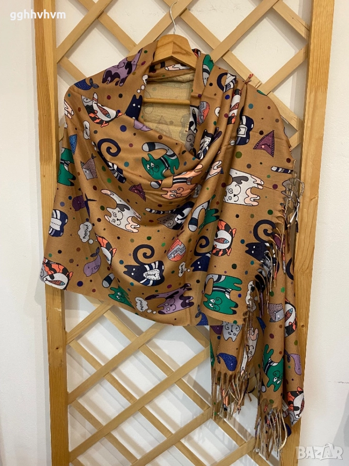 Шал с котенца, снимка 1