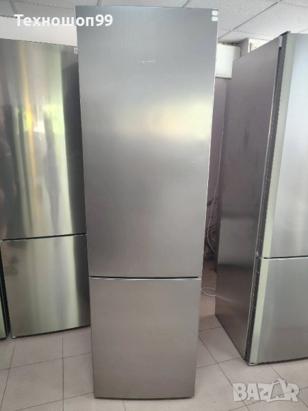 Хладилник с фризер Siemens, снимка 1