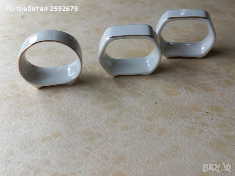 Порцеланови пръстени /рингове/ за салфетки, снимка 1