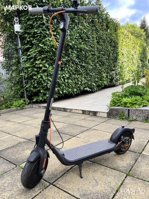 Електрическа тротинетка Segway - Ninebot Kickscooter F30E, черен, снимка 1