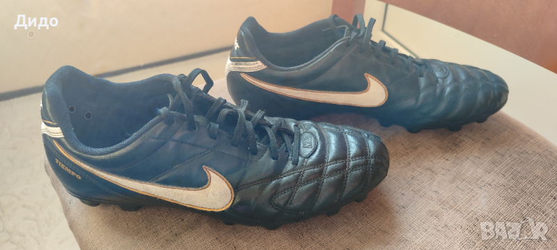 Бутонки NIKE TIEMPO Размер EUR 42 / UK 7,5, снимка 1