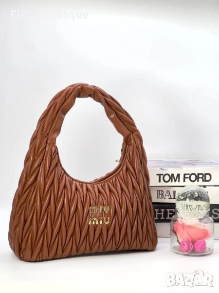 чанти Голяма :➡️40cm⬆️26cm 🌟 miu miu , снимка 1