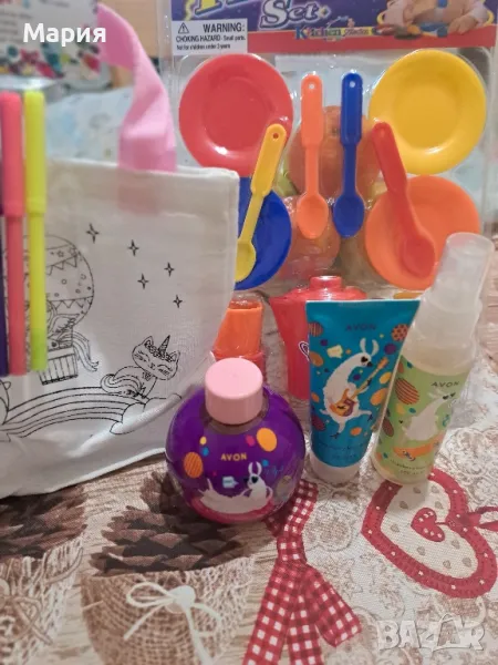 Avon- фантастичен комплект за момиченце., снимка 1
