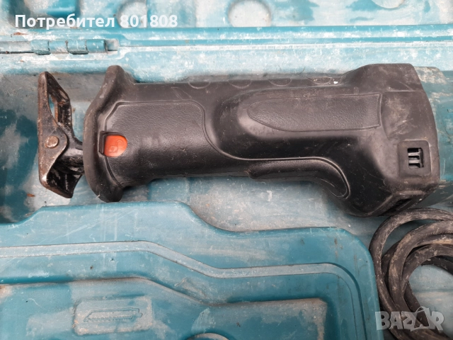 Саблен трион Makita, снимка 2 - Други инструменти - 52033220