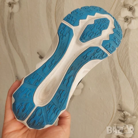 маратонки ASICS Novablast номер 40 , снимка 8 - Маратонки - 50799503