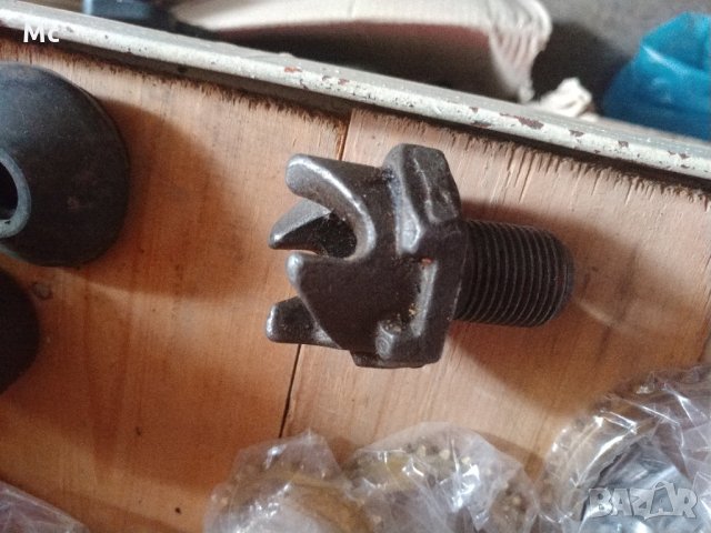 Авточасти УАЗ НОВИ НАЛИЧНИ, снимка 5 - Части - 28155212