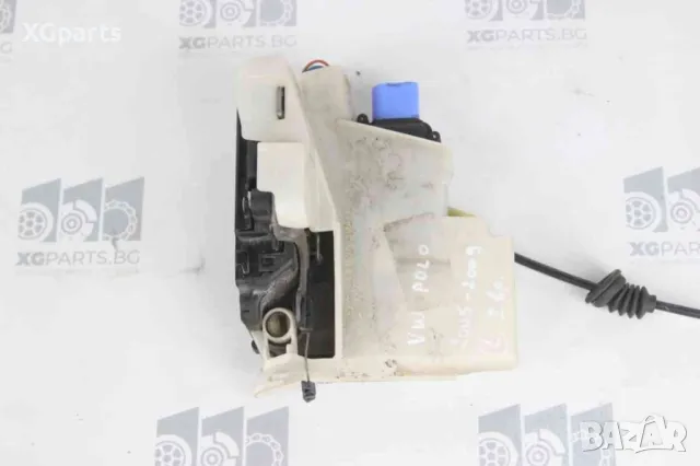 Брава врата лява за Volkswagen Polo IV facelift (2005-2009) 2 врати, снимка 2 - Части - 49174238