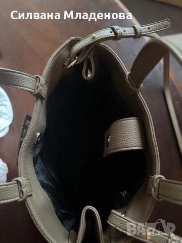 Дамска чанта Armani Exchange, снимка 6 - Чанти - 52095101