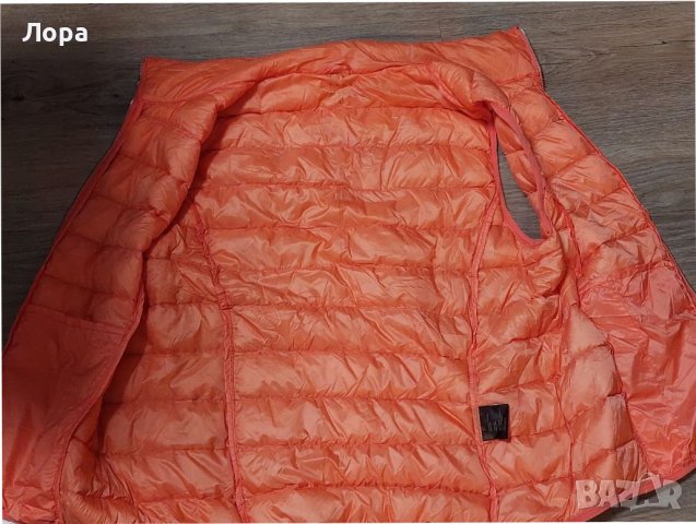 Дамски елек с  пух и пера, снимка 2 - Елеци - 39137509