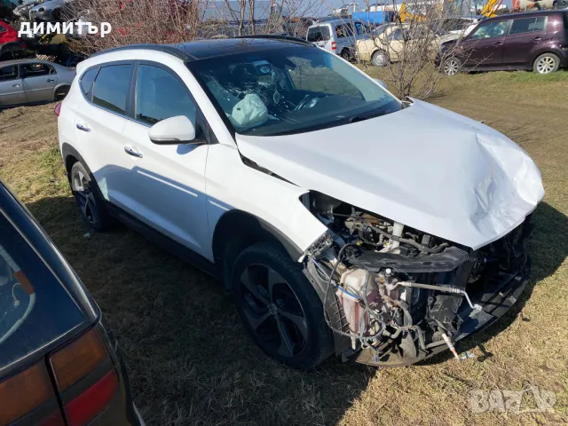 hyundai tucson 2.0 crdi на части панорама хюндай туксон на части , снимка 2 - Автомобили и джипове - 49338046
