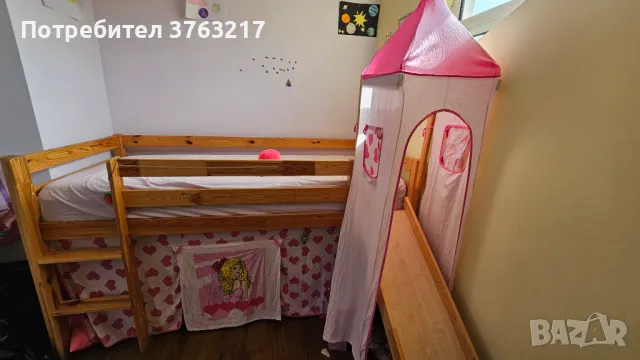 Детско легло с пързалка