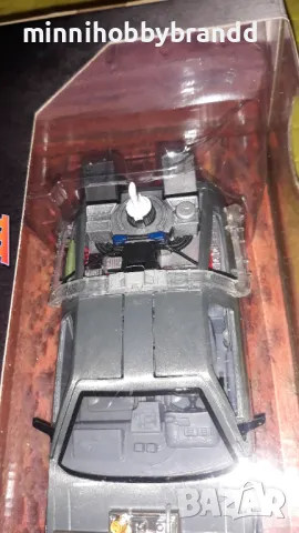 Delorean Back to the Future Time Machine Завръщане в бъдещето 1.24 Jada Diecast model , снимка 9 - Колекции - 48918133