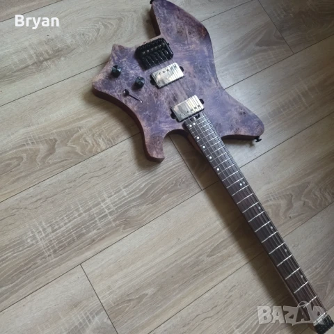 Eart GW-2 headless guitar ел.китара, снимка 2 - Китари - 51100639