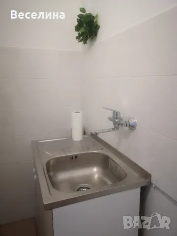 просторен обект със собствен санитарен възел, снимка 12 - Офиси - 49909312